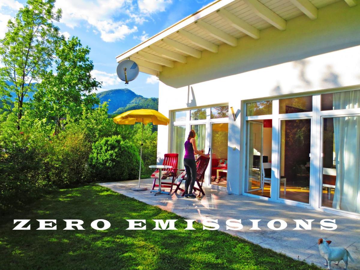 Flores, Ferienhaus Oder Doppelzimmer, Im Gruenen, 5 Gehminuten Ins Zentrum, Parkplatz, Zero Emissions Bad Ischl Kültér fotó